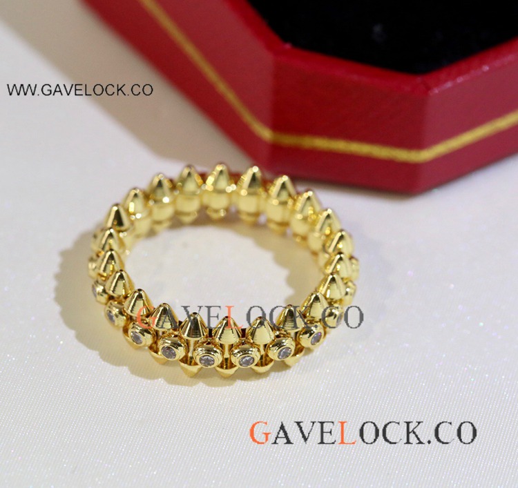 Replica Cartier Clash de Ring - Gold with Diamonds